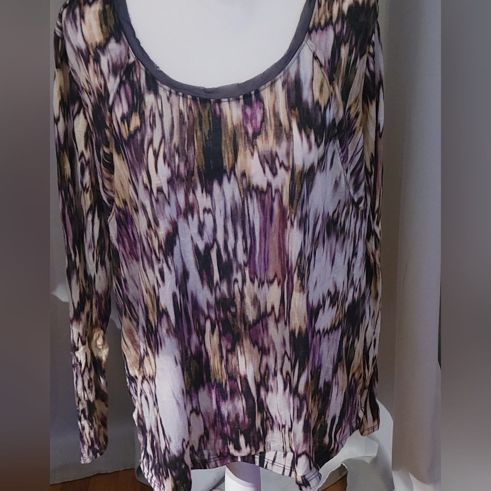 Vera Wang Purple Crinkle Blouse Size XL